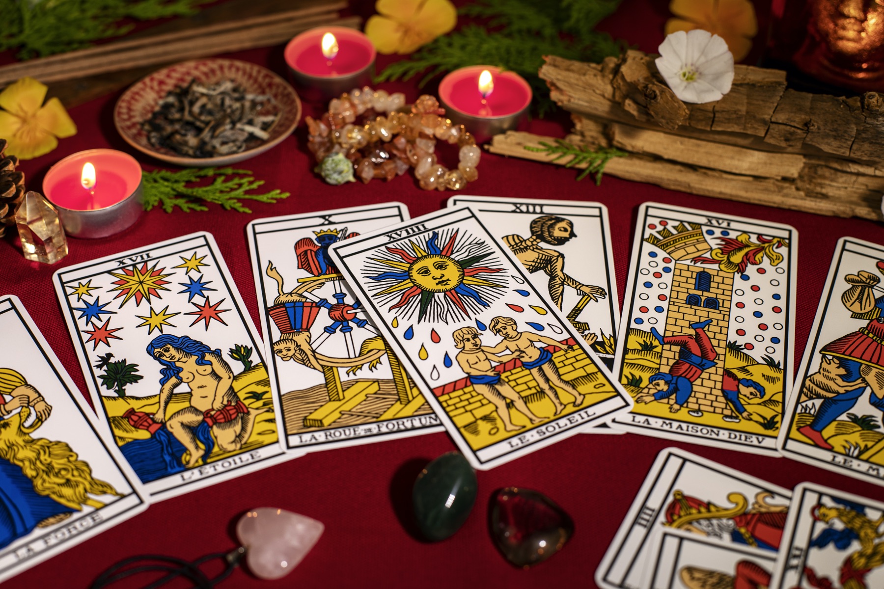 Histoire et utilisation des cartes de tarot